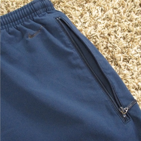 Nike shorts - Picture 3 of 5